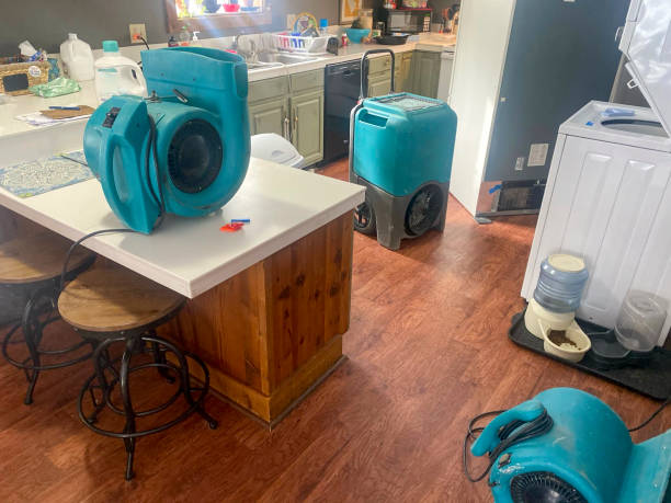 Best Emergency water damage restoration  in Charleston, MS